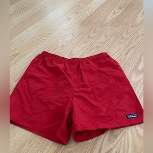 Patagonia Red Baggies L